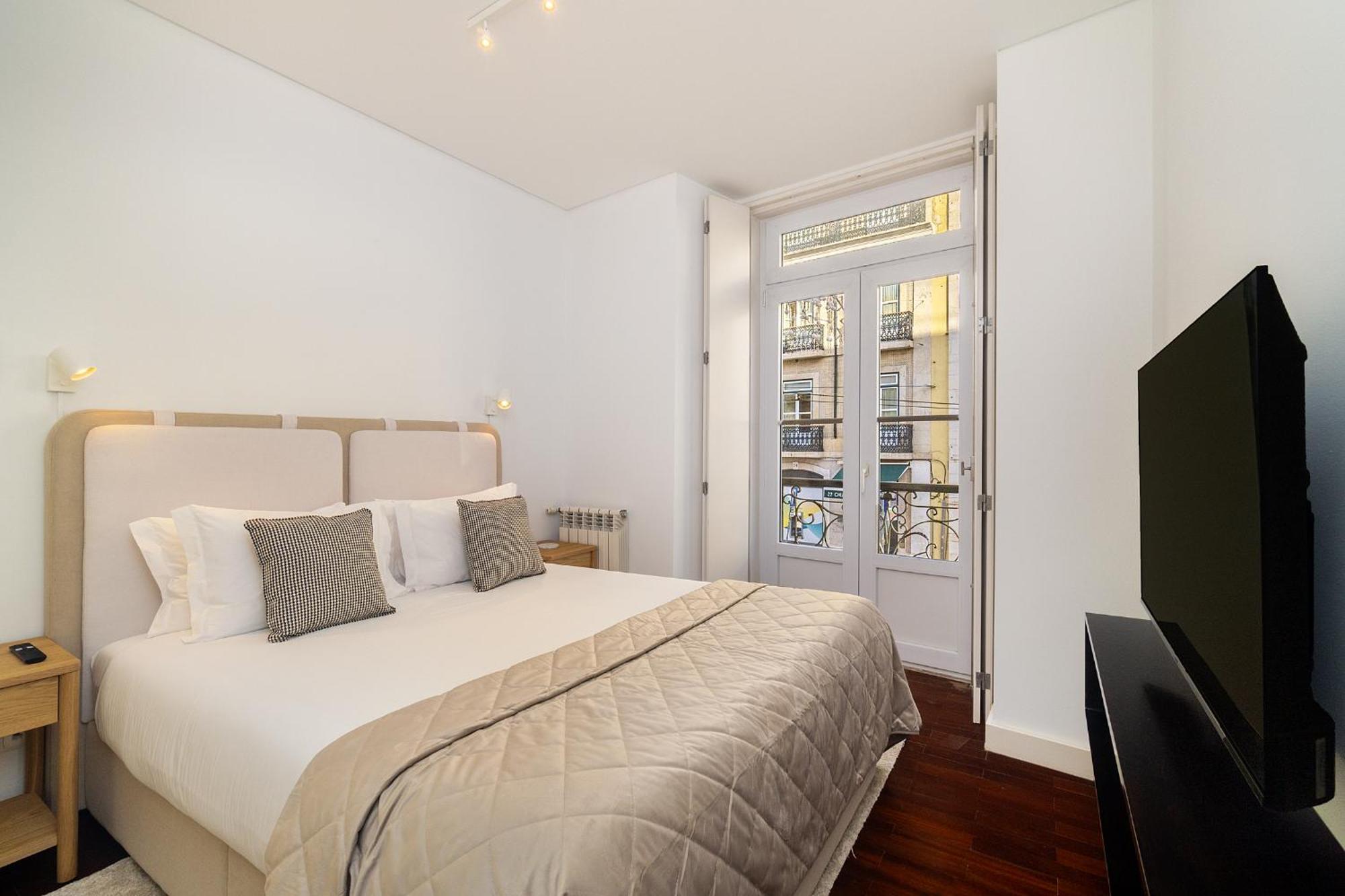 Apartamento Whome Elegant Chiado Retreat Comfort In Lisbon's Heart *